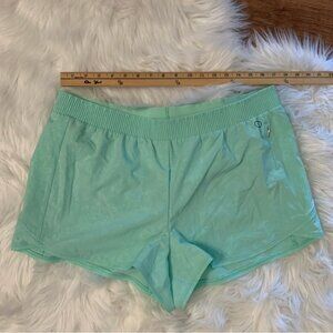 Calia by Carrie Underwood NWOT Mint Green Lined Activewear Running Shorts XL